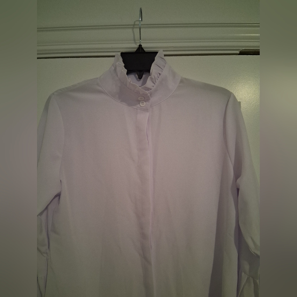 Lavender Ruffle Mock Neck Balloon Sleeve Blouse - Picture 2 of 4